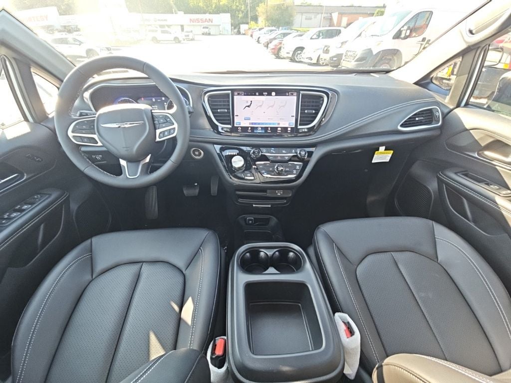2026 Chrysler Pacifica PACIFICA SELECT AWD