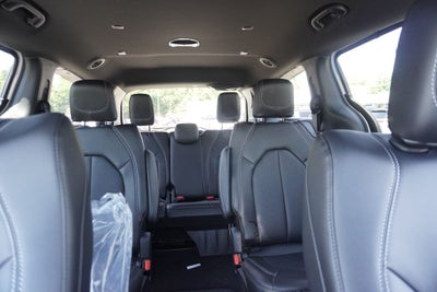 2027 Chrysler Pacifica PACIFICA SELECT AWD