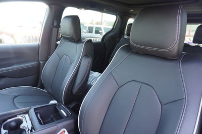 2027 Chrysler Pacifica PACIFICA LIMITED AWD