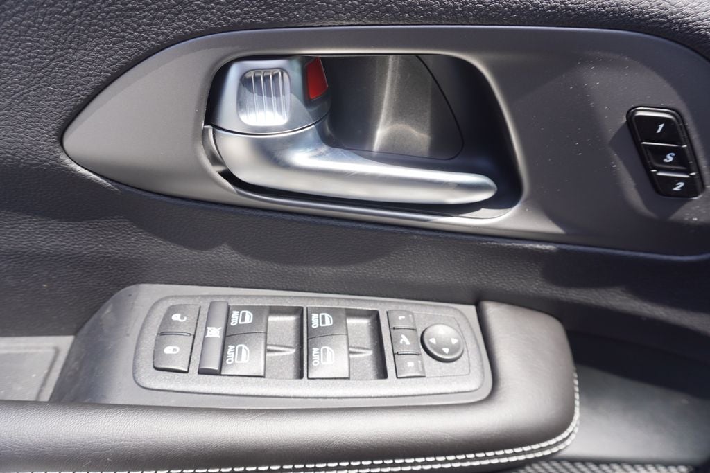 2027 Chrysler Pacifica PACIFICA LIMITED AWD