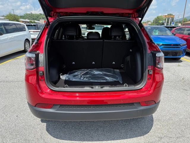 2025 Jeep Compass COMPASS LIMITED 4X4