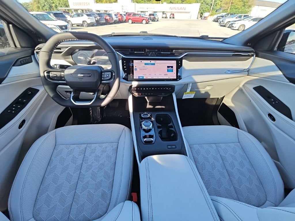 2026 Jeep Cherokee CHEROKEE OVERLAND 4X4