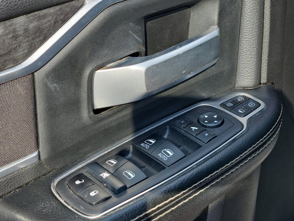 2024 RAM 3500 Big Horn Crew Cab 4x4 8' Box