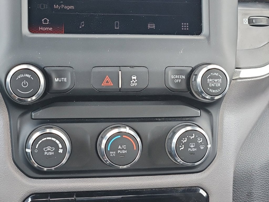 2024 RAM 3500 Big Horn Crew Cab 4x4 8' Box