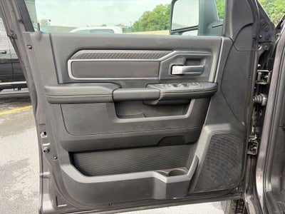 2026 RAM 3500 RAM 3500 BIG HORN CREW CAB 4X4 8' BOX