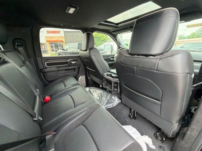 2026 RAM Ram 3500 RAM 3500 LARAMIE MEGA CAB 4X4 6'4' BOX
