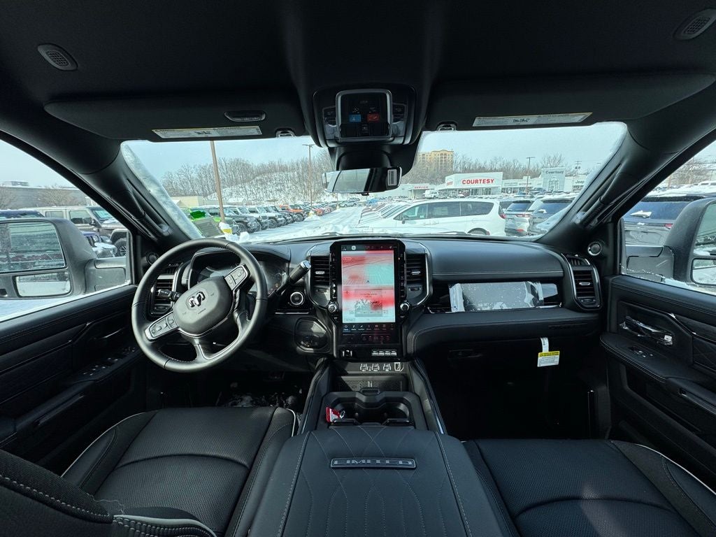 2026 RAM Ram 3500 RAM 3500 LIMITED CREW CAB 4X4 6'4' BOX