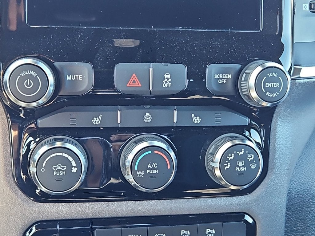 2027 RAM Ram 2500 RAM 2500 BIG HORN CREW CAB 4X4 6'4' BOX