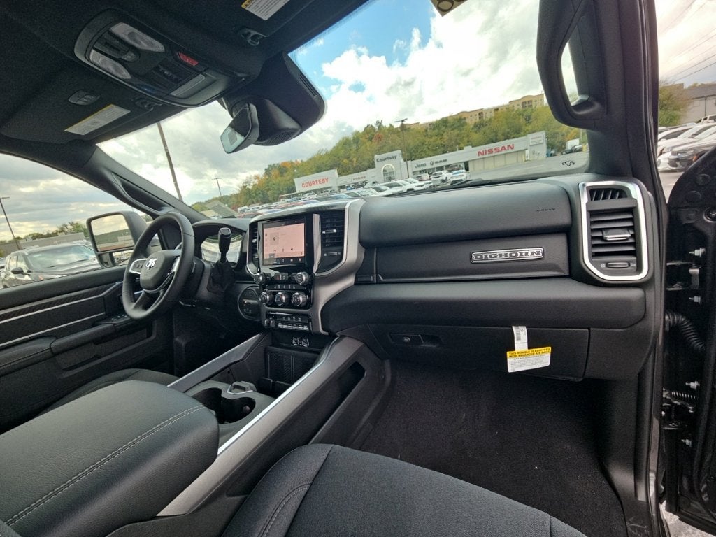 2027 RAM Ram 2500 RAM 2500 BIG HORN CREW CAB 4X4 6'4' BOX