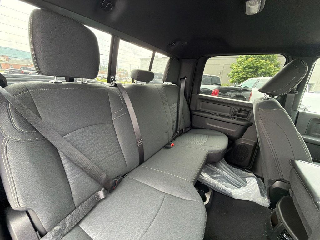 2026 RAM 2500 RAM 2500 TRADESMAN CREW CAB 4X4 8' BOX
