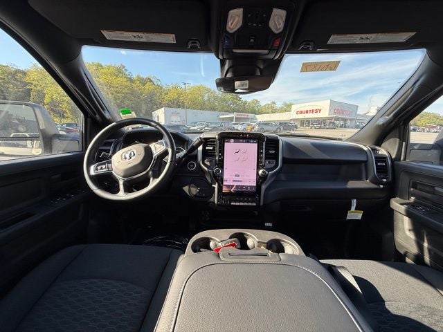 2026 RAM Ram 2500 RAM 2500 TRADESMAN CREW CAB 4X4 8' BOX