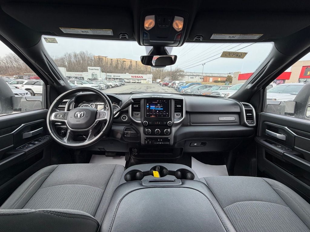 2024 RAM 3500 Big Horn Crew Cab 4x4 8' Box