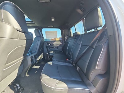2027 RAM Ram 3500 RAM 3500 LIMITED CREW CAB 4X4 8' BOX