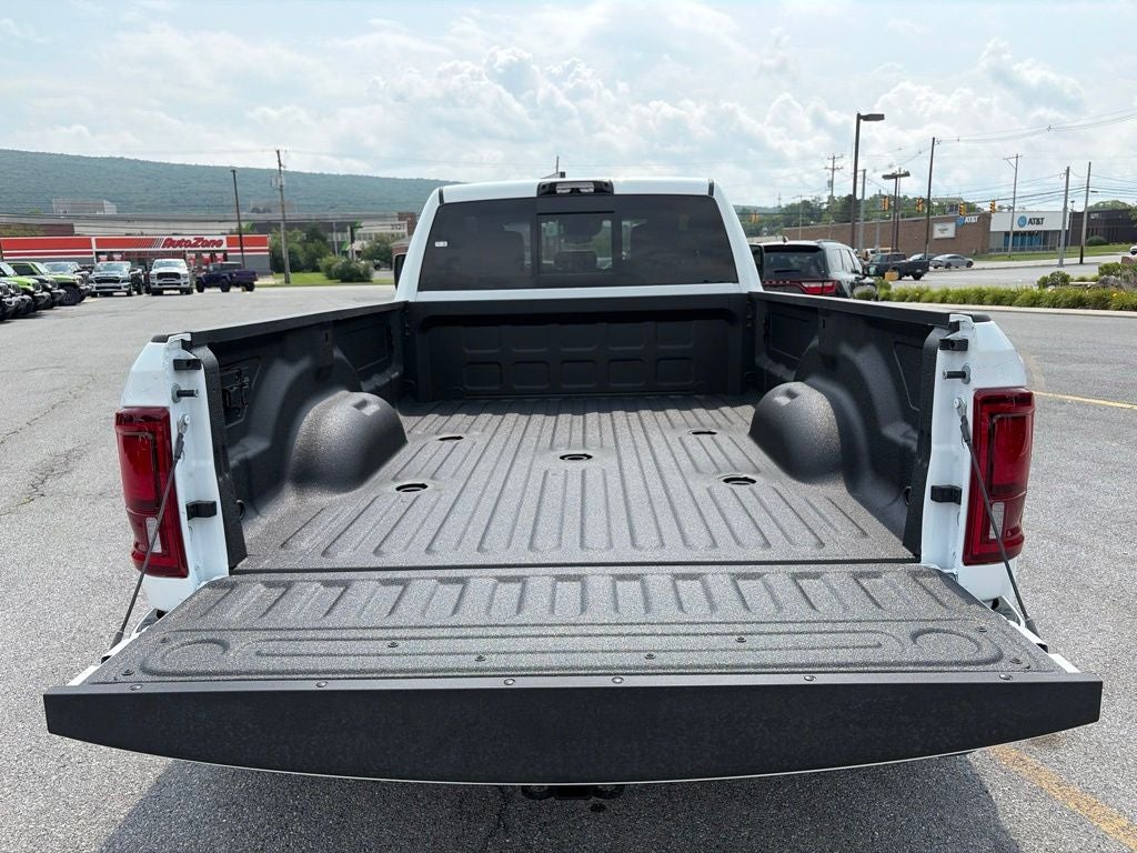 2026 RAM 3500 RAM 3500 LIMITED CREW CAB 4X4 8' BOX