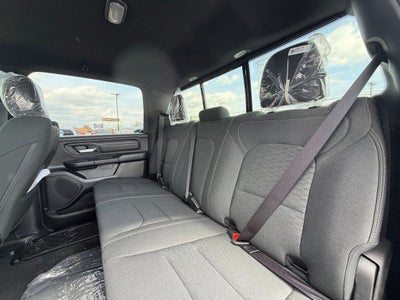 2026 RAM Ram 1500 RAM 1500 EXPRESS CREW CAB 4X4 5'7' BOX