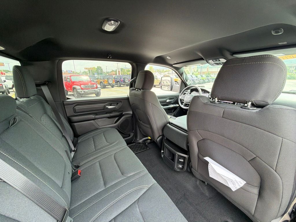 2026 RAM 1500 RAM 1500 WARLOCK CREW CAB 4X4 5'7' BOX