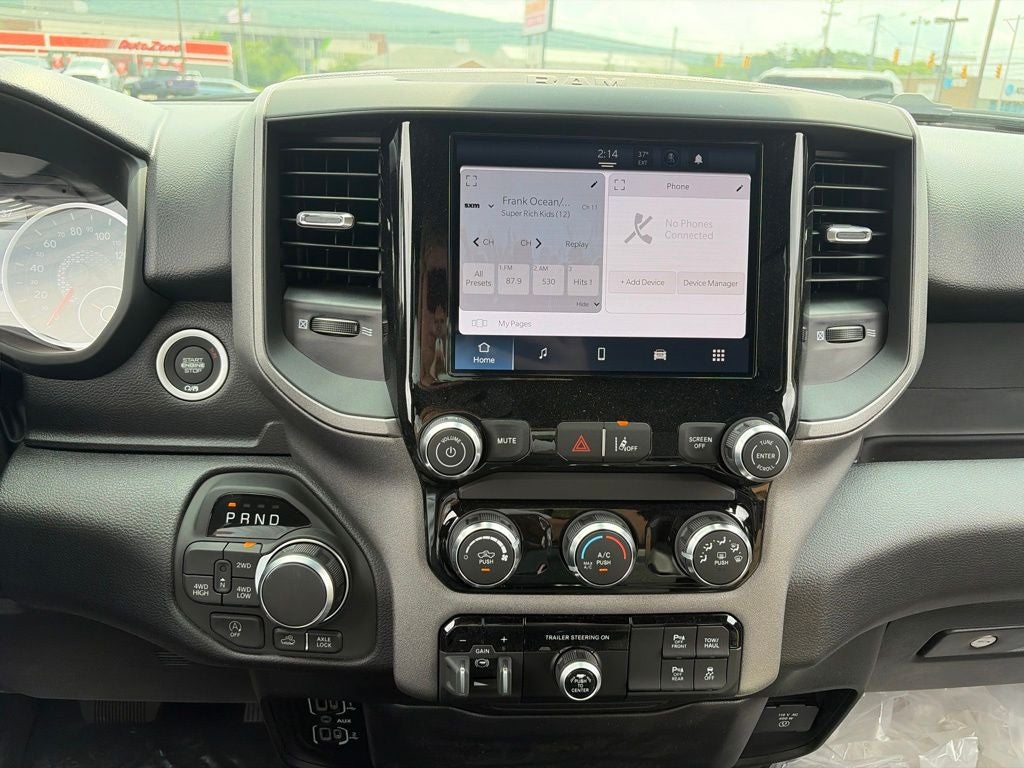 2026 RAM 1500 RAM 1500 WARLOCK CREW CAB 4X4 5'7' BOX