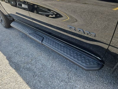 2026 RAM 1500 RAM 1500 EXPRESS CREW CAB 4X4 5'7' BOX