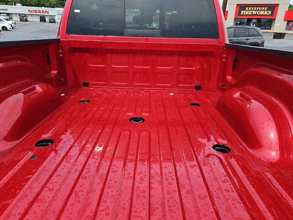 2026 RAM Ram 2500 RAM 2500 BLACK EXPRESS CREW CAB 4X4 6'4' BOX