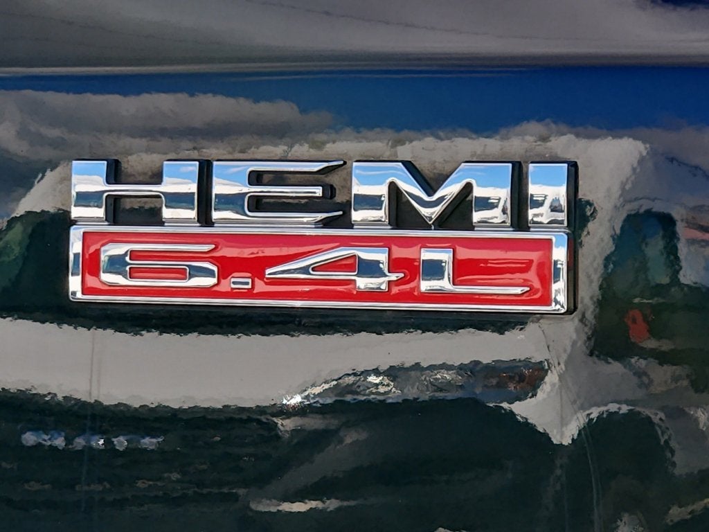 2022 RAM 2500 Laramie Crew Cab 4x4 6'4' Box
