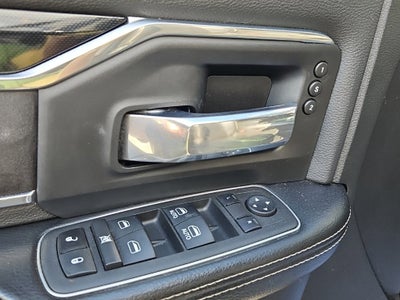 2022 RAM 2500 Laramie Crew Cab 4x4 6'4' Box