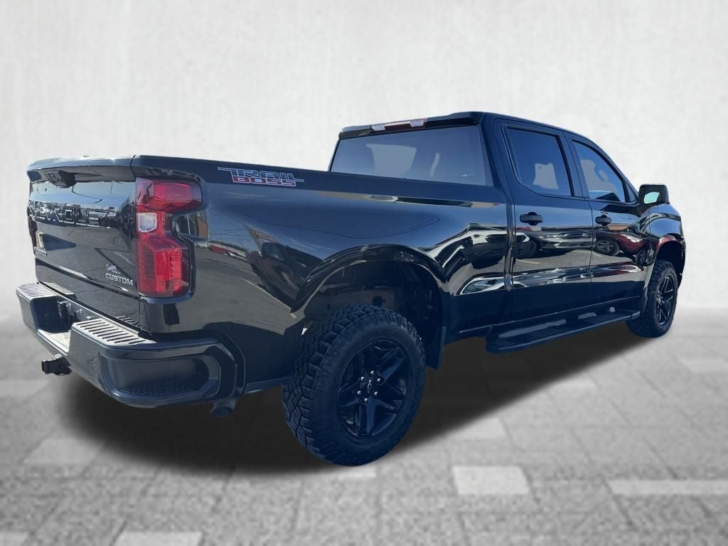 2022 Chevrolet Silverado 1500 Custom Trail Boss