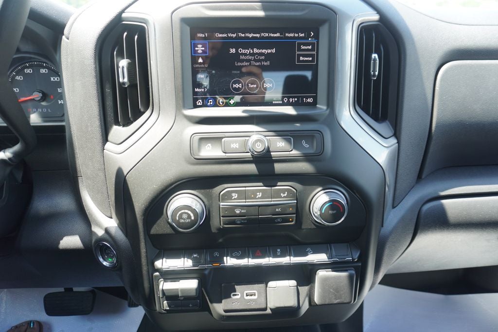 2026 Chevrolet Silverado 1500 4WD Crew Cab Short Bed Custom Trail Boss