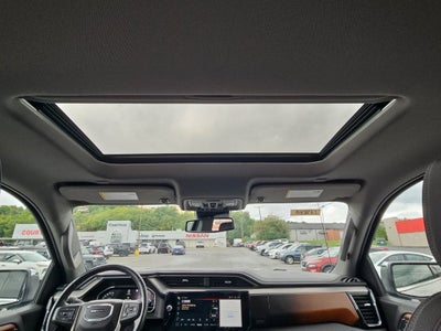 2023 GMC Sierra 1500 4WD Crew Cab Short Box Denali