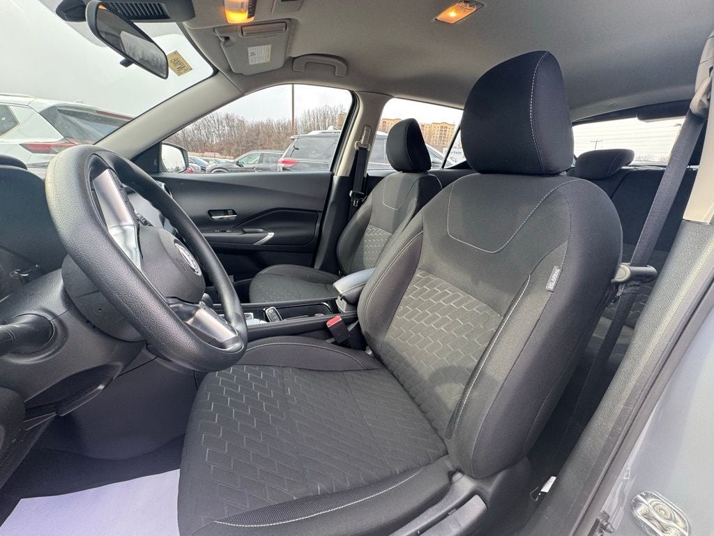 2024 Nissan Kicks SV Xtronic CVT