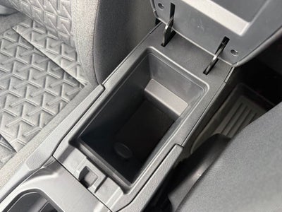 2025 Nissan Kicks SV FWD