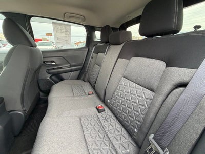 2025 Nissan Kicks SV FWD