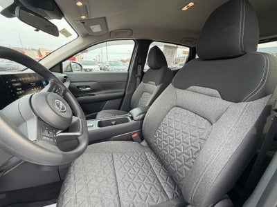 2025 Nissan Kicks SV FWD