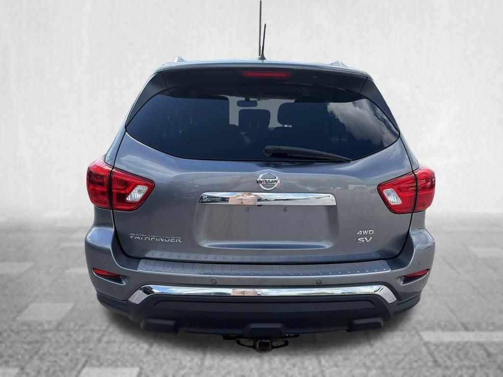 2018 Nissan Pathfinder SV