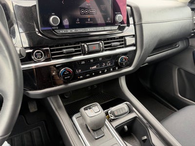 2024 Nissan Pathfinder SV 4WD