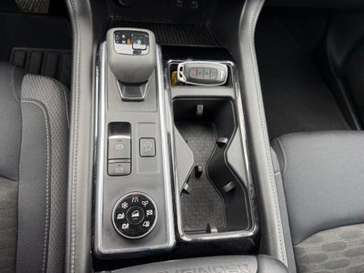 2024 Nissan Pathfinder SV 4WD