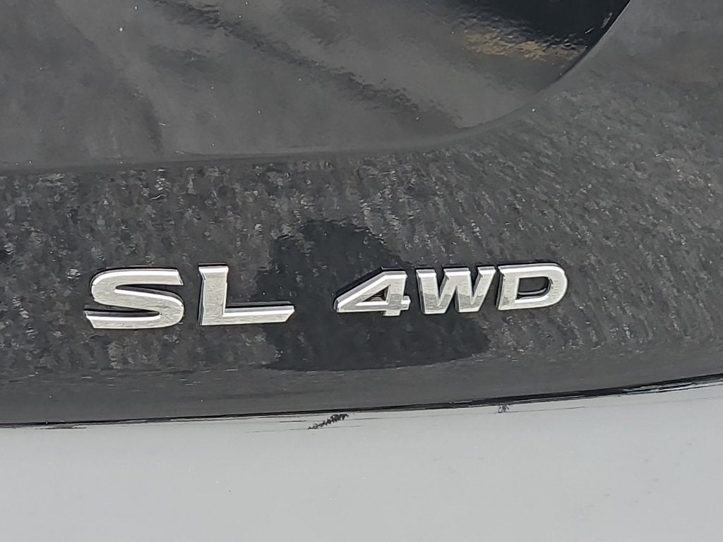 2024 Nissan Pathfinder SL 4WD