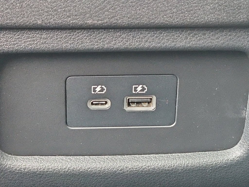2024 Nissan Pathfinder SL 4WD