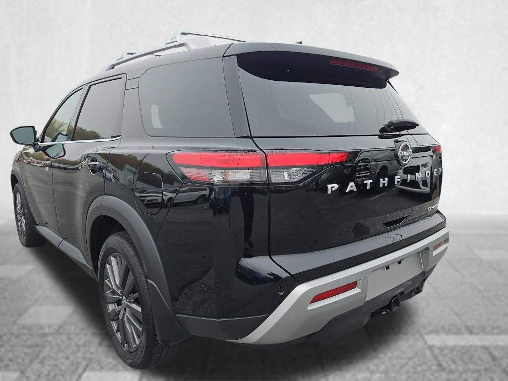 2024 Nissan Pathfinder SL 4WD