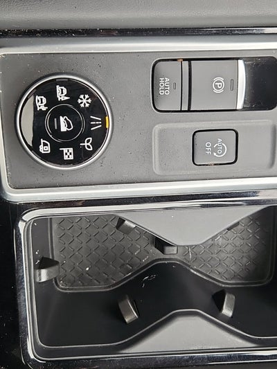 2024 Nissan Pathfinder SL 4WD