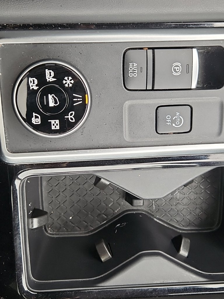 2024 Nissan Pathfinder SL 4WD