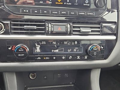 2024 Nissan Pathfinder SL 4WD