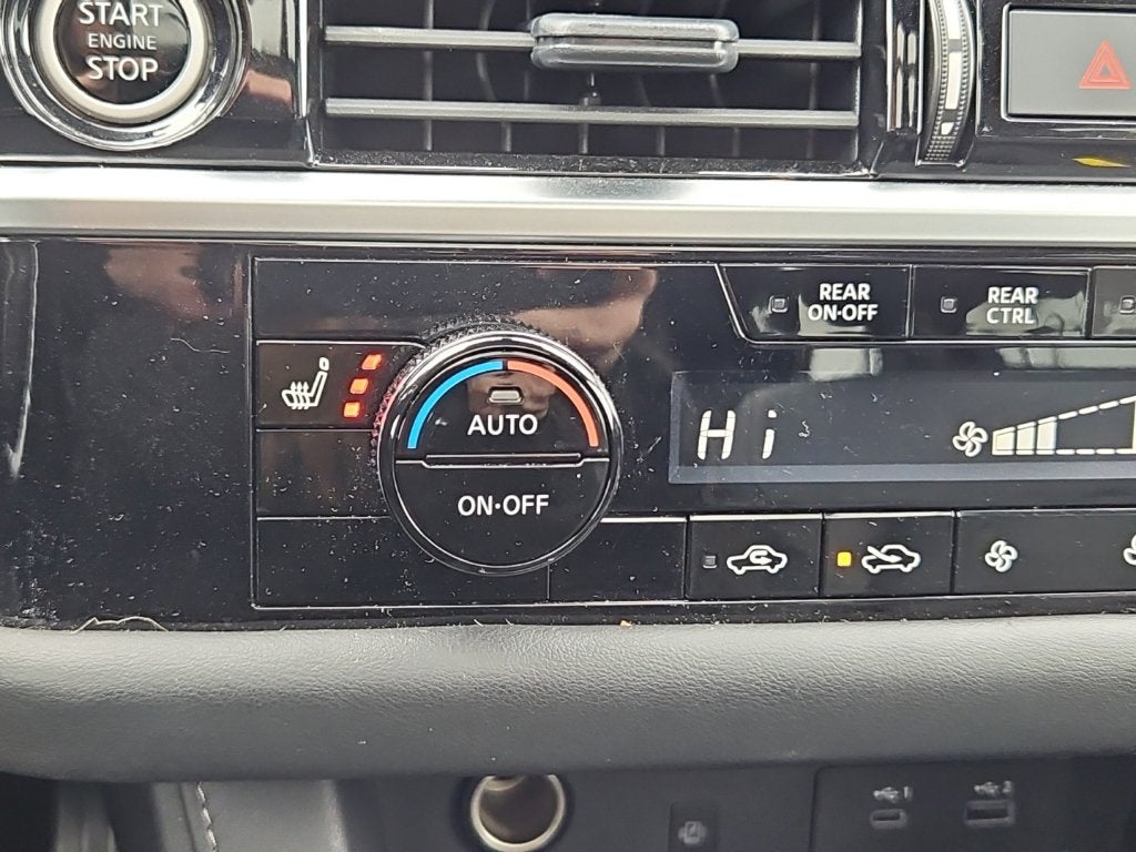 2024 Nissan Pathfinder SL 4WD