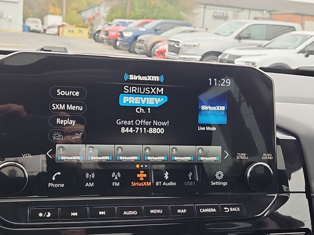 2024 Nissan Pathfinder SL 4WD