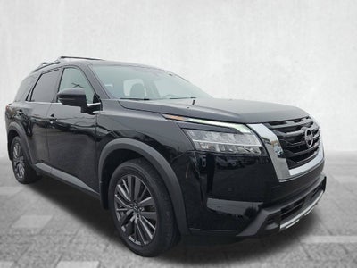 2024 Nissan Pathfinder SL 4WD
