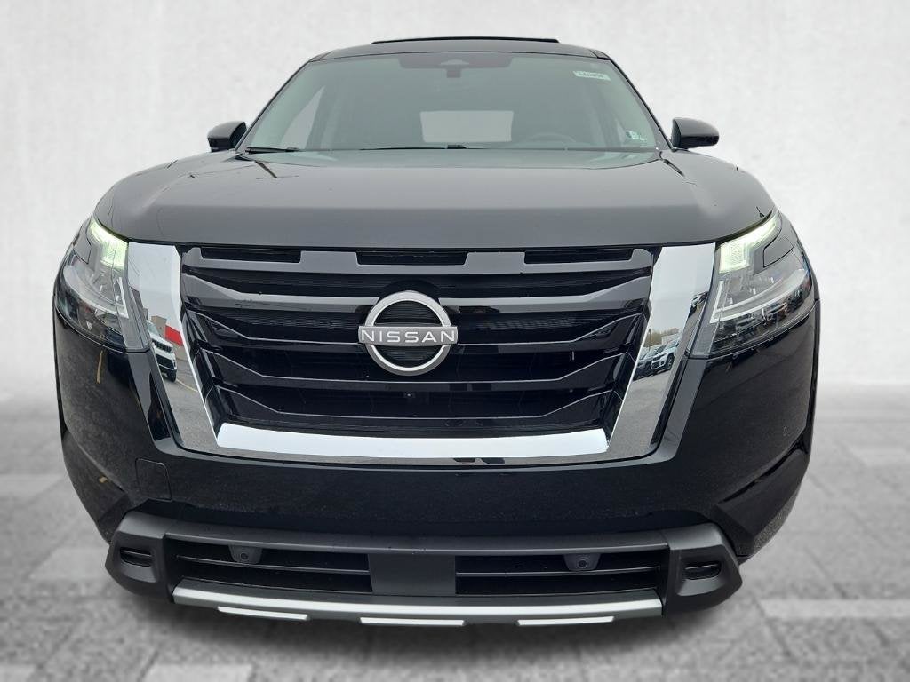 2024 Nissan Pathfinder SL 4WD