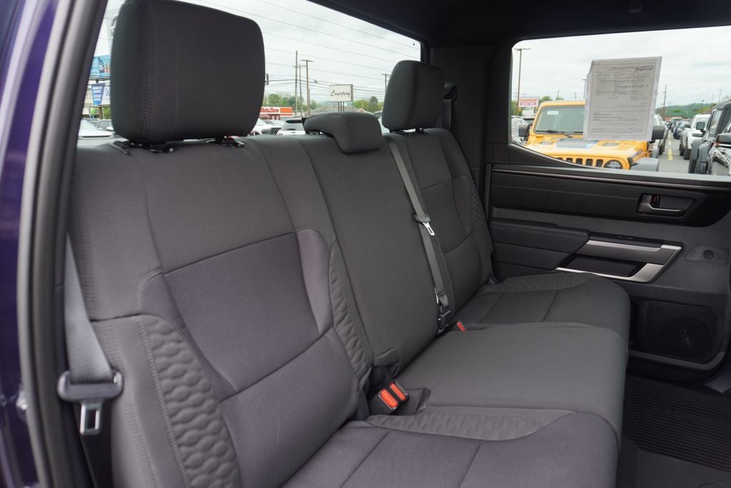 2026 Toyota Tundra SR5 CrewMax 5.5' Bed