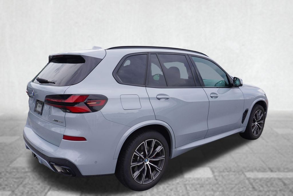 2025 BMW X5 xDrive40i