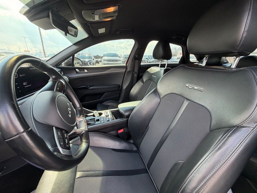 2022 Kia K5 GT-Line