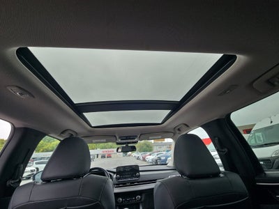 2022 Mitsubishi Outlander Base