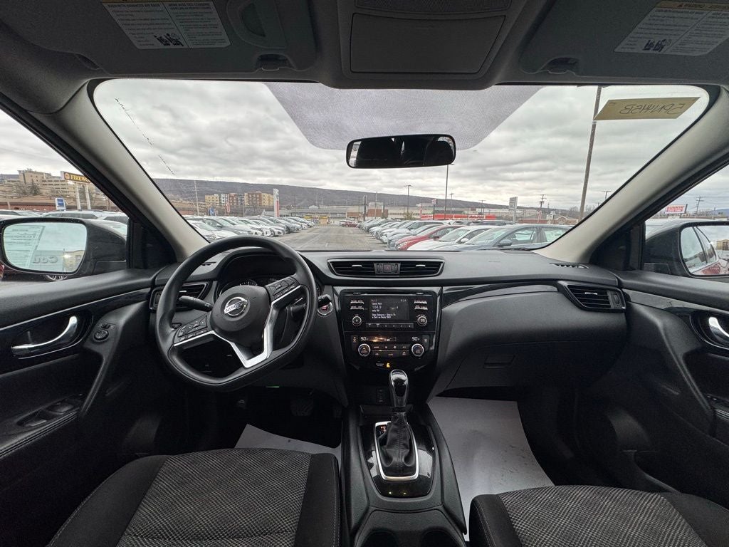 2018 Nissan Rogue Sport SV